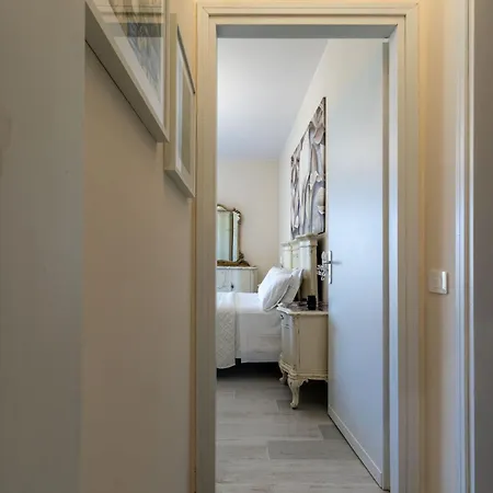 Luxury Villa, Swimming Pool, Private Beach, Sleeps 8
