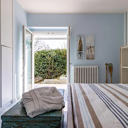 Villa Luxury Villa, Swimming Pool, Private Beach, Sleeps 8 *