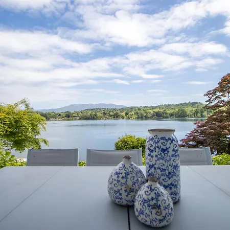 Luxury Villa, Swimming Pool, Private Beach, Sleeps 8 Villa